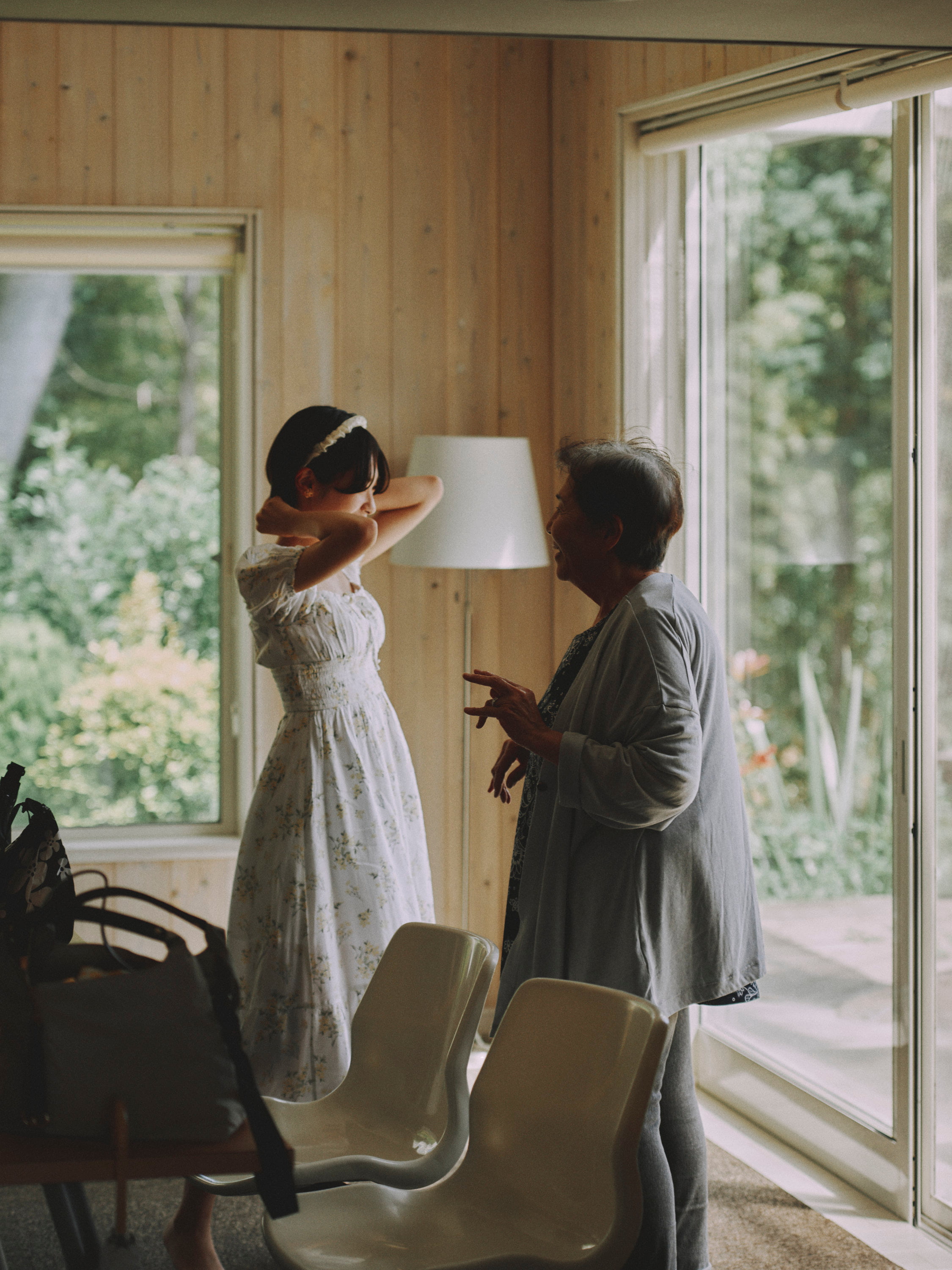 get ready with her mom